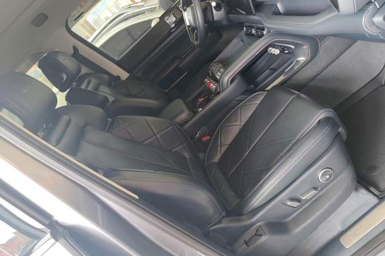 Used Formula Leopard 5 2023 Navigator Edition Right Front Seat