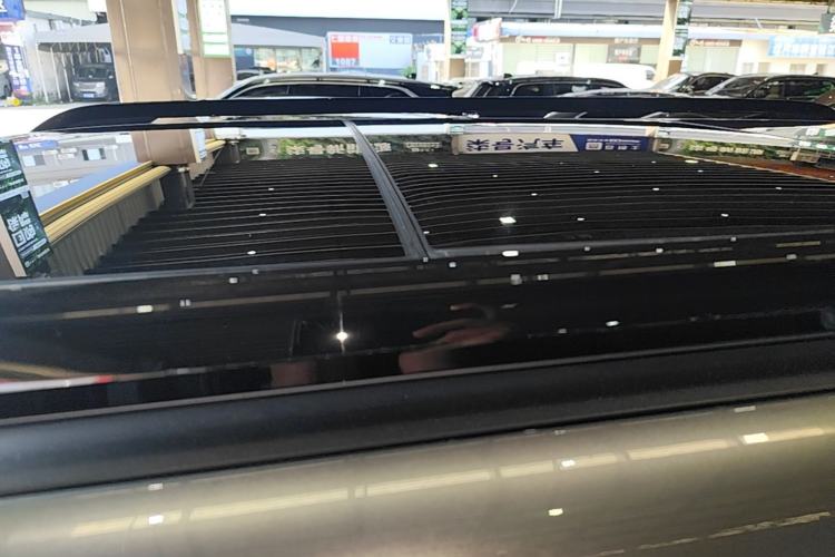 Used Formula Leopard 5 2023 Explore Edition Roof
