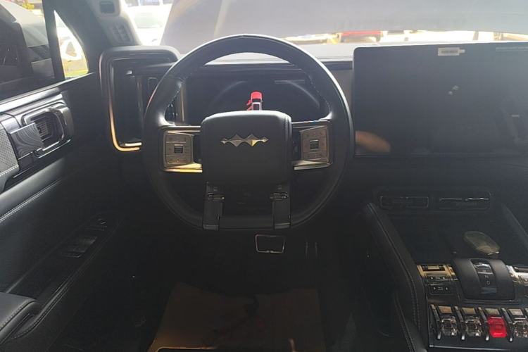 Used Formula Leopard 5 2023 Explore Edition Steering Wheel