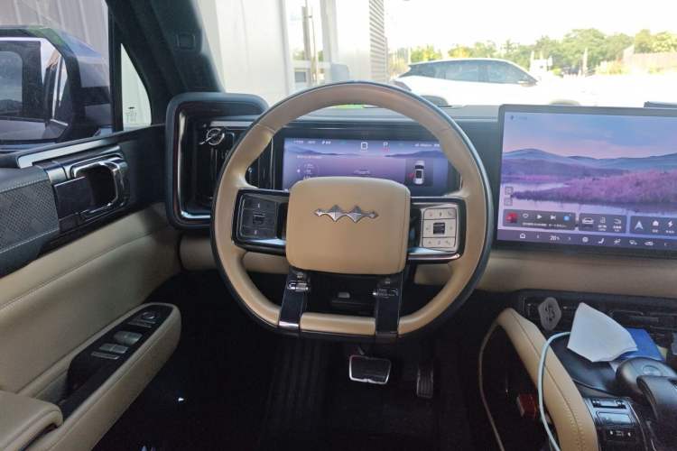Used Formula Leopard 5 2023 Navigator Edition Steering Wheel