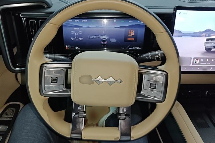 Used Formula Leopard 5 2023 Navigator Edition Steering Wheel