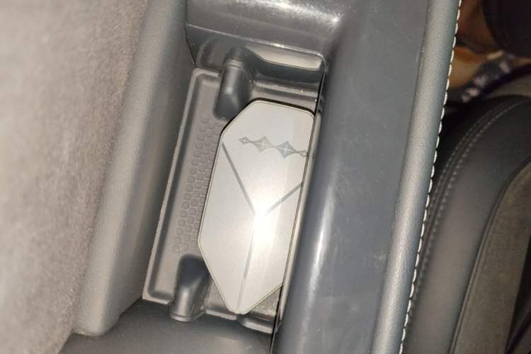 Used Formula Leopard 5 2023 Cloud Ride Flagship Edition Vehicle Key