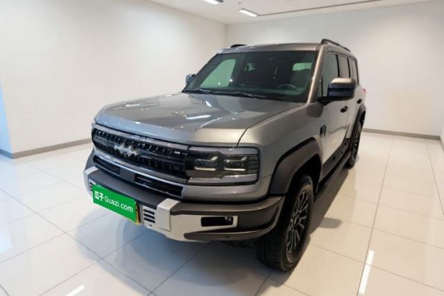 Used Formula Leopard 5 2023 Navigator Edition
