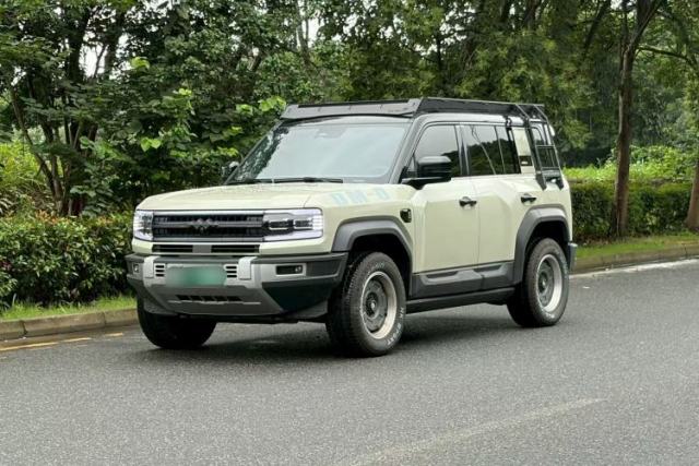 Used Formula Leopard 5 2023 Navigator Edition