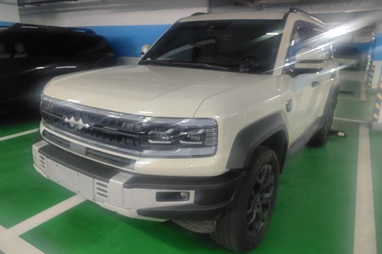 Used Formula Leopard 5 2023 Cloud Ride Flagship Edition Guazi used car, China used car export, Used car for sale, Used cars, Cheapest cars for sale