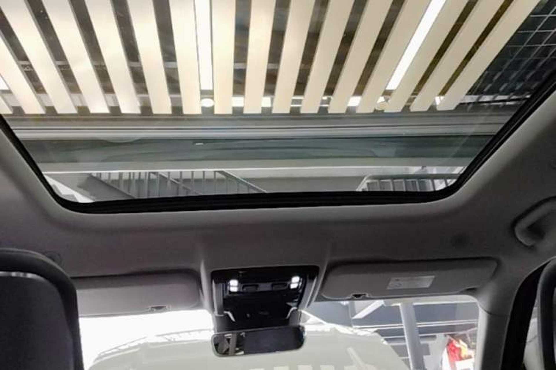Used Formula Leopard 5 2023 Navigator Edition Headliner