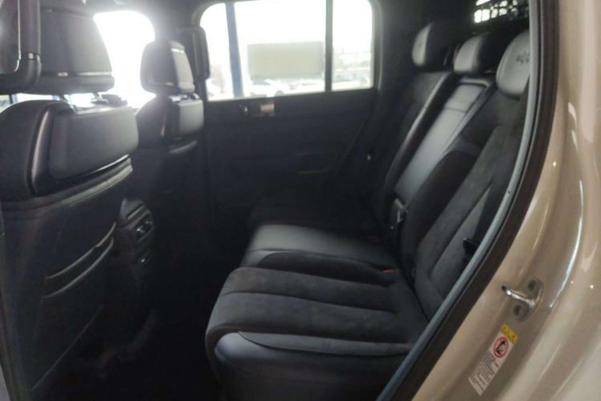 Used Formula Leopard 5 2023 Cloud Ride Flagship Edition Left Rear Seat