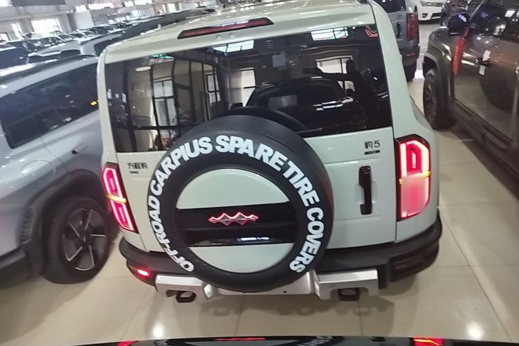 Used Formula Leopard 5 2023 Explore Edition Rear