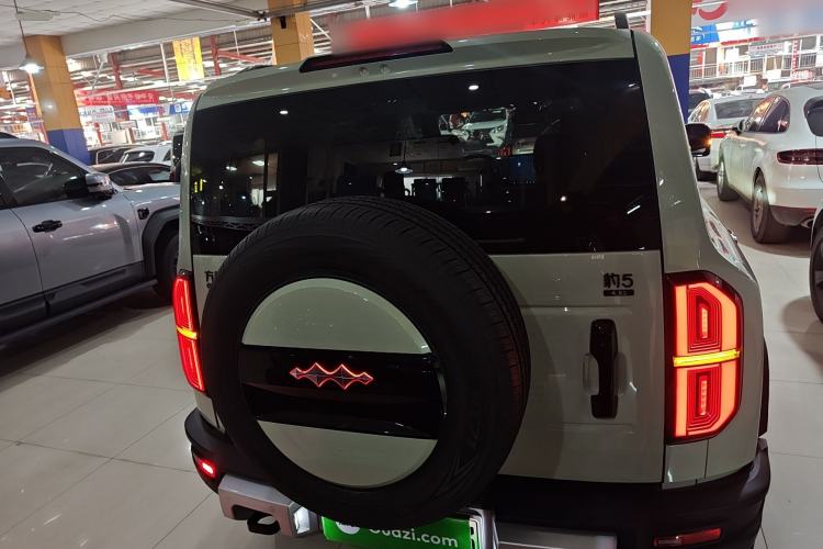Used Formula Leopard 5 2023 Explore Edition Rear
