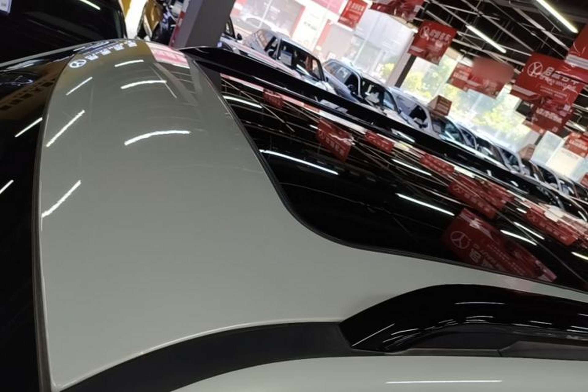 Used Formula Leopard 5 2023 Explore Edition Roof