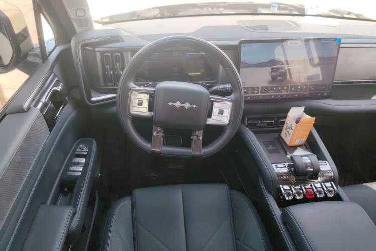 Used Formula Leopard 5 2023 Explore Edition Steering Wheel