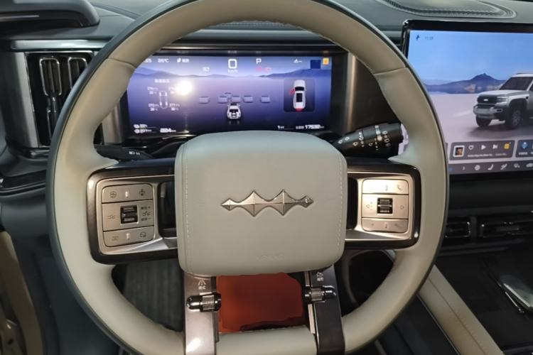 Used Formula Leopard 5 2023 Explore Edition Steering Wheel