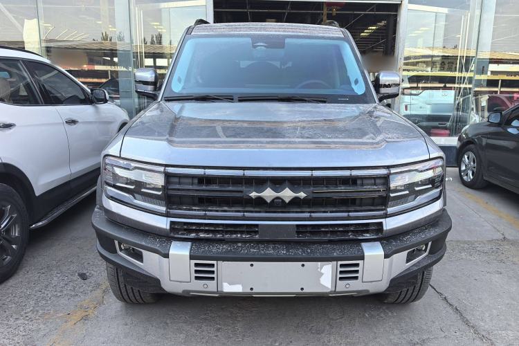 Used Formula Leopard 5 2023 Navigator Edition Exterior 1