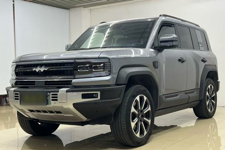 Used Formula Leopard 5 2023 Navigator Edition Exterior 4