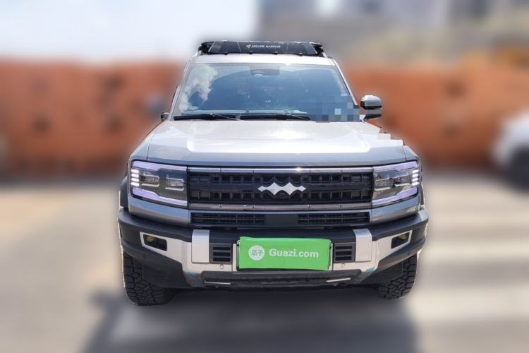 Used Formula Leopard 5 2023 Navigator Edition Front