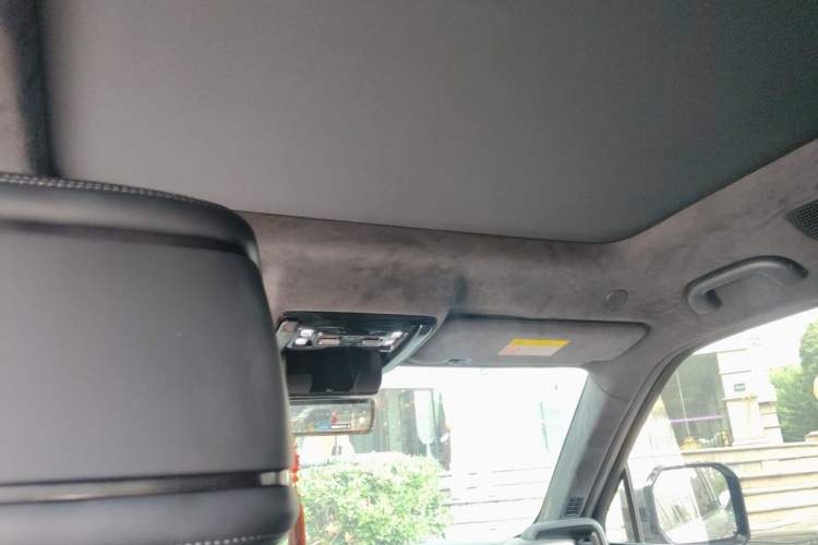 Used Formula Leopard 5 2023 Cloud Ride Flagship Edition Headliner