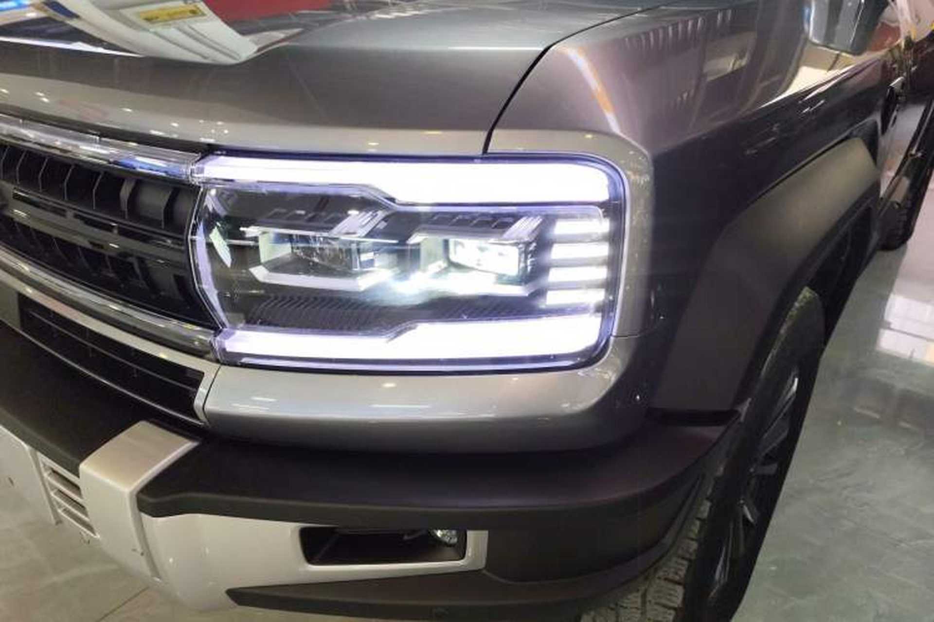 Used Formula Leopard 5 2023 Navigator Edition Left Front Headlight