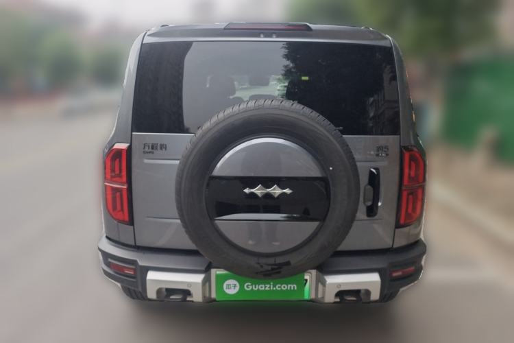 Used Formula Leopard 5 2023 Navigator Edition Rear