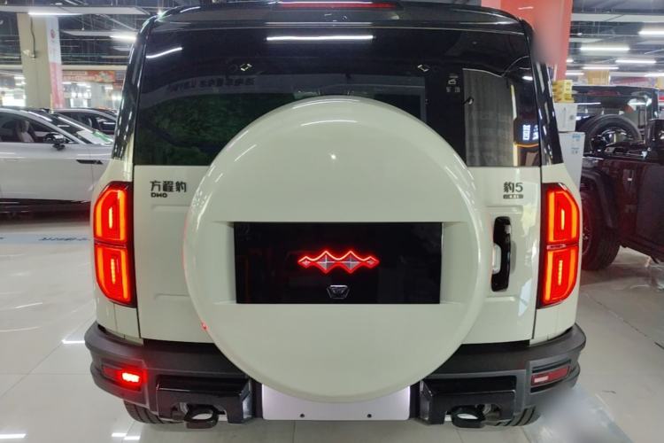 Used Formula Leopard 5 2023 Explore Edition Rear