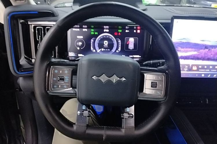 Used Formula Leopard 5 2023 Navigator Edition Steering Wheel