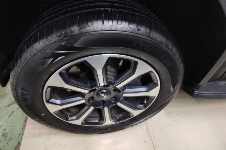 Used Formula Leopard 5 2023 Navigator Edition Exterior 4
