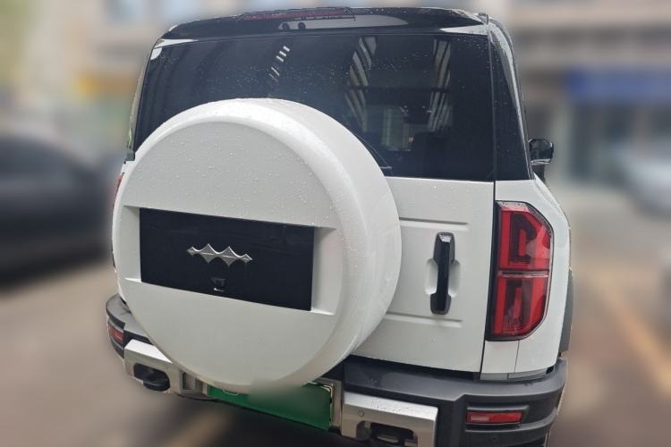 Used Formula Leopard 5 2023 Navigator Edition Rear