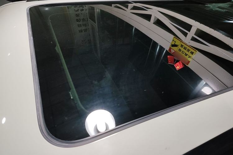 Used Formula Leopard 5 2023 Navigator Edition Roof