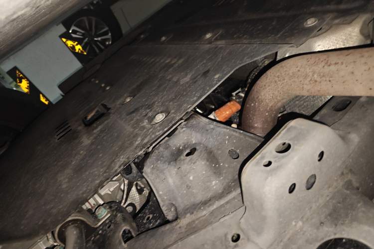Used Formula Leopard 5 2023 Cloud Ride Flagship Edition Chassis Front Right