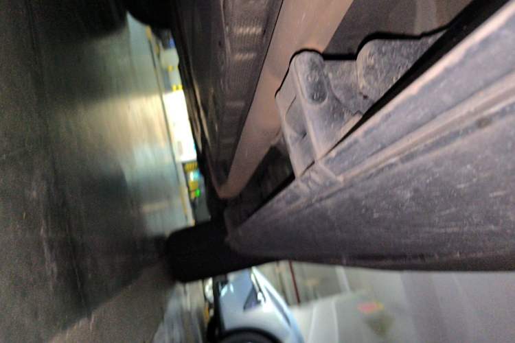 Used Formula Leopard 5 2023 Navigator Edition Chassis Rear Right