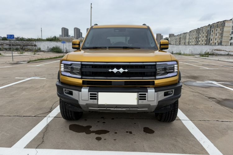 Used Formula Leopard 5 2023 Navigator Edition Exterior 1