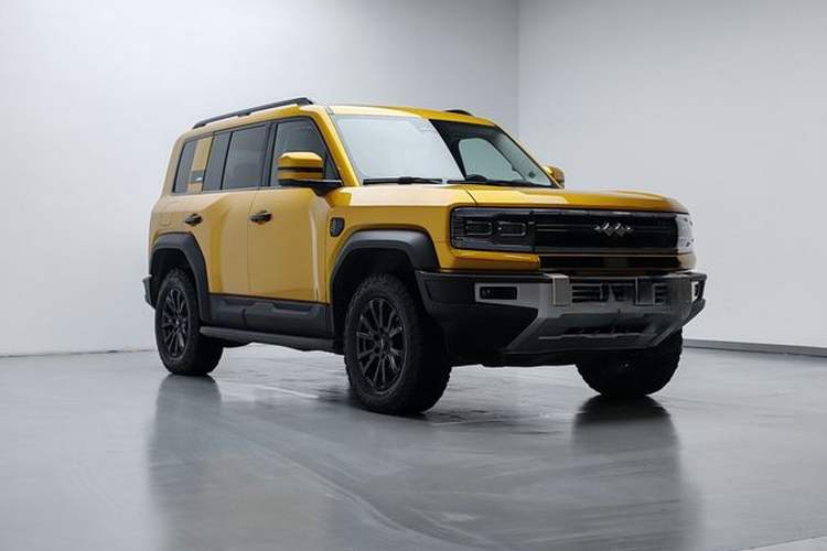 Used Formula Leopard 5 2023 Navigator Edition Exterior 2