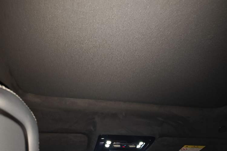 Used Formula Leopard 5 2023 Cloud Ride Flagship Edition Headliner