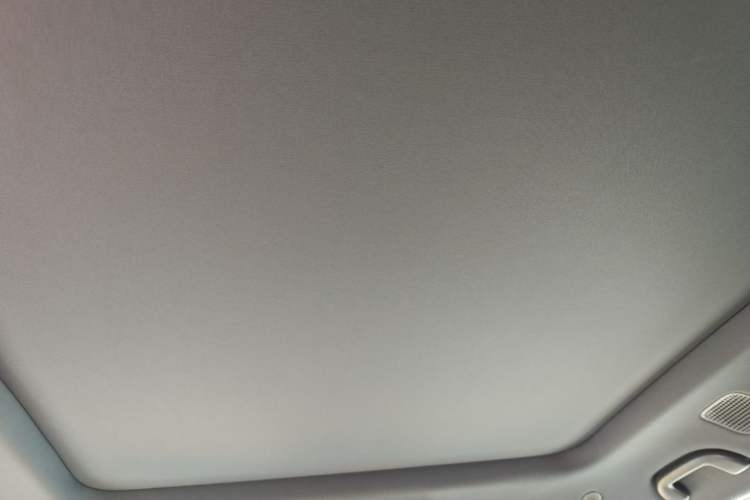 Used Formula Leopard 5 2023 Navigator Edition Headliner