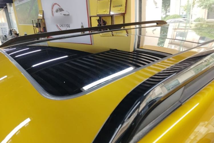 Used Formula Leopard 5 2023 Cloud Ride Flagship Edition Roof