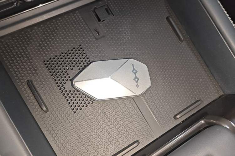 Used Formula Leopard 5 2023 Navigator Edition Vehicle Key