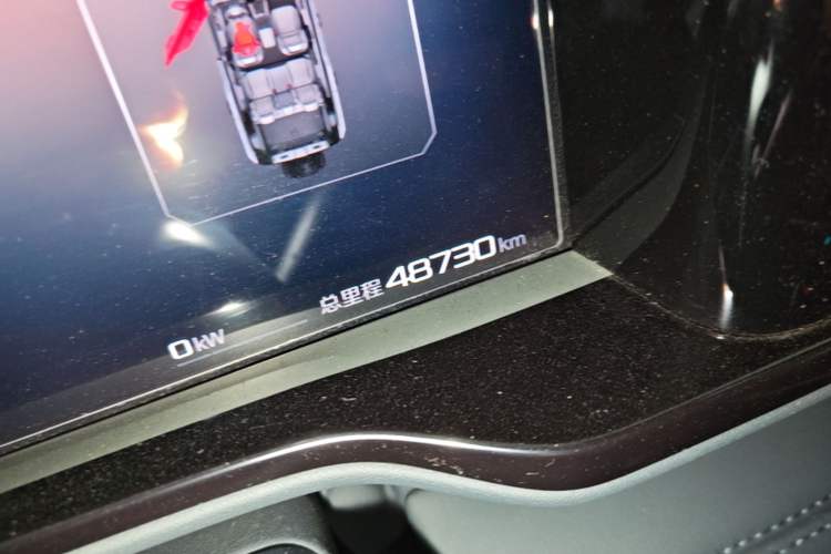 Used Formula Leopard 5 2024 Cloud Ride Luxury Edition Odometer Close Up