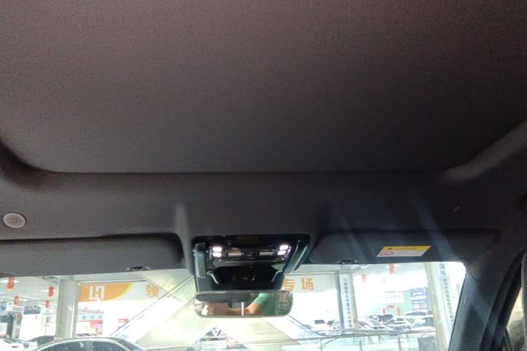 Used Formula Leopard 5 2024 Cloud Ride Luxury Edition Headliner