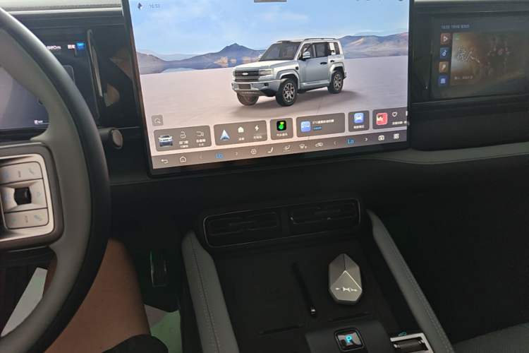 Used Formula Leopard 5 2025 TianShen Intelligent Driving Ultra Edition Audio And AC Panel
