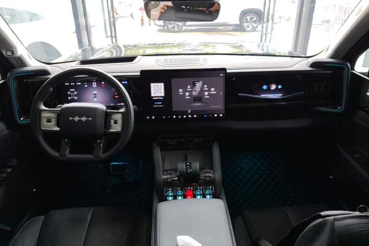 Used Formula Leopard 5 2025 TianShen Intelligent Driving Ultra Edition Center Console