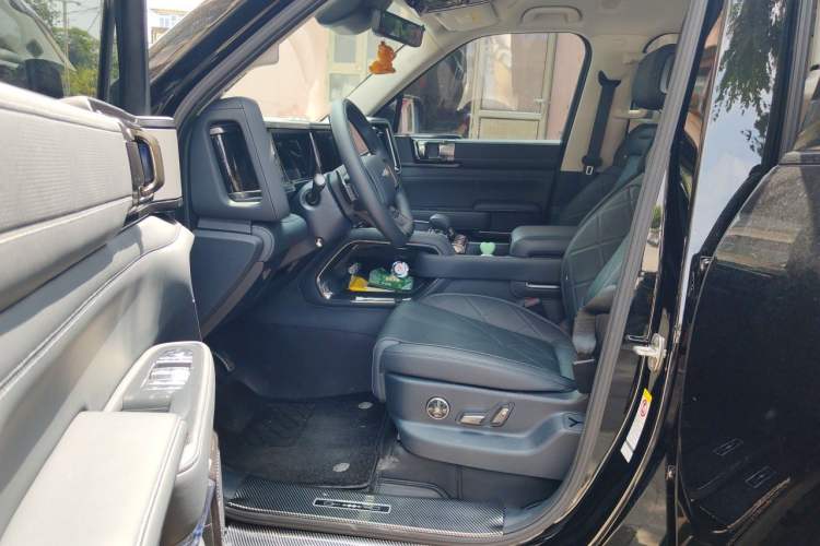 Used Formula Leopard 5 2025 Cloud Ride Laser-based Kunpeng Intelligent Driving Edition Driver Seat