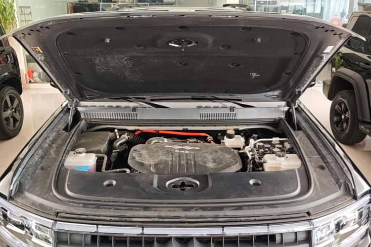 Used Formula Leopard 5 2025 TianShen Intelligent Driving Max Edition Engine Bay