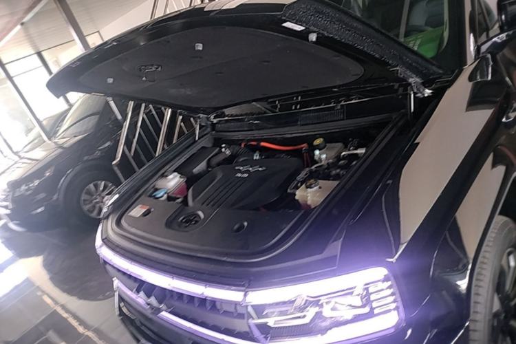 Used Formula Leopard 5 2025 TianShen Intelligent Driving Ultra Edition Engine Bay