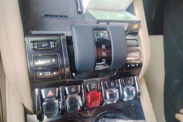 Used Formula Leopard 5 2025 TianShen Intelligent Driving Ultra Edition Gear Lever