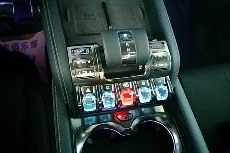 Used Formula Leopard 5 2025 TianShen Intelligent Driving Ultra Edition Gear Lever