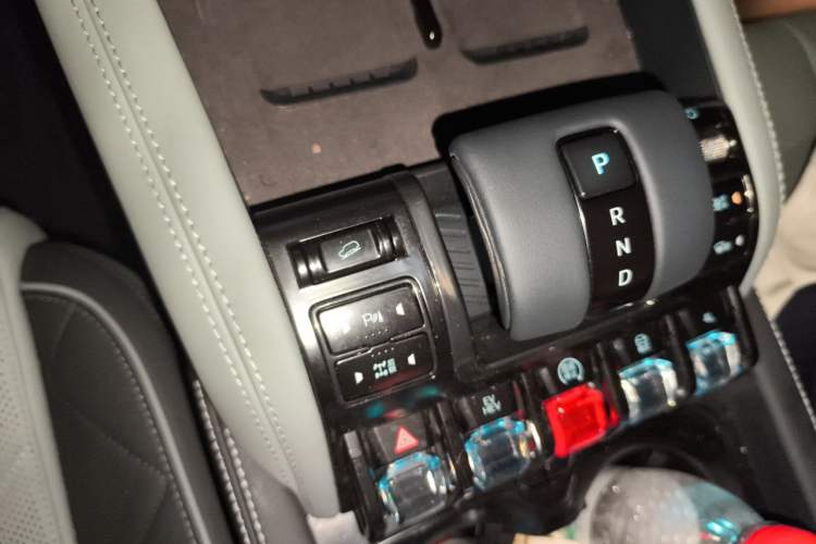 Used Formula Leopard 5 2025 TianShen Intelligent Driving Max Edition Gear Lever