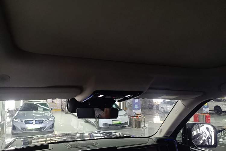 Used Formula Leopard 5 2025 Cloud Ride Laser-based Kunpeng Intelligent Driving Edition Headliner