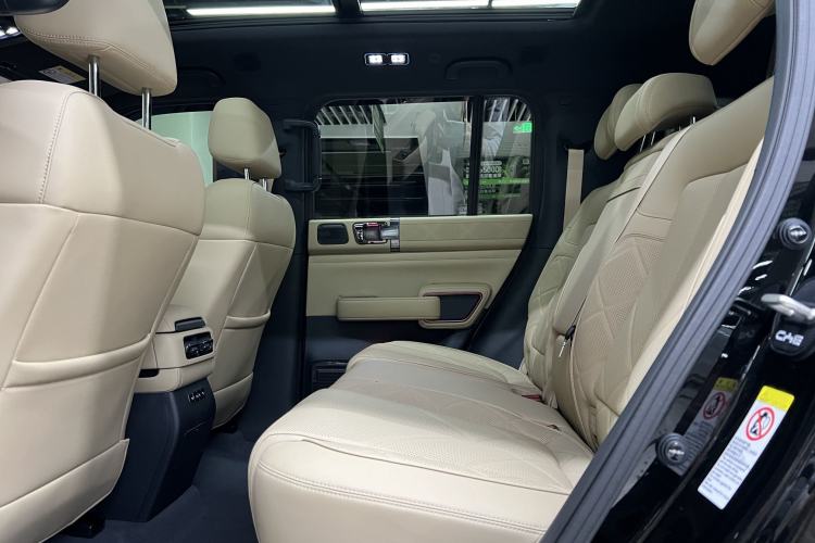 Used Formula Leopard 5 2025 TianShen Intelligent Driving Max Edition Interior 5