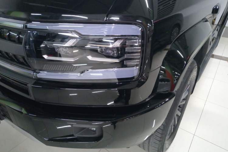 Used Formula Leopard 5 2025 TianShen Intelligent Driving Max Edition Left Front Headlight