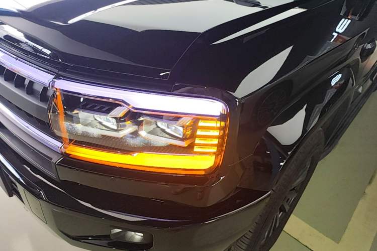 Used Formula Leopard 5 2025 Laser Qiankun Intelligent Driving Edition Left Front Headlight