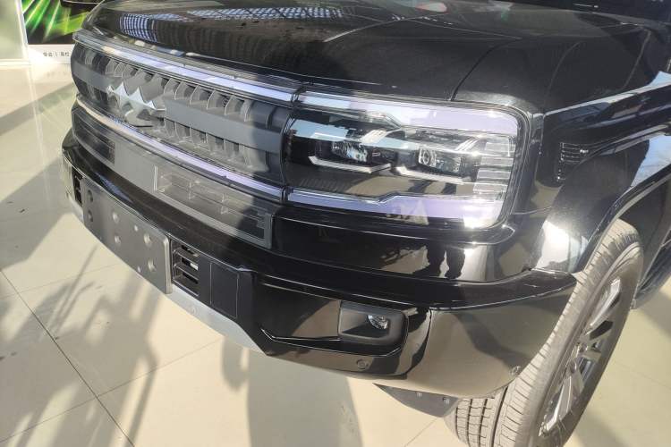 Used Formula Leopard 5 2025 TianShen Intelligent Driving Ultra Edition Left Front Headlight